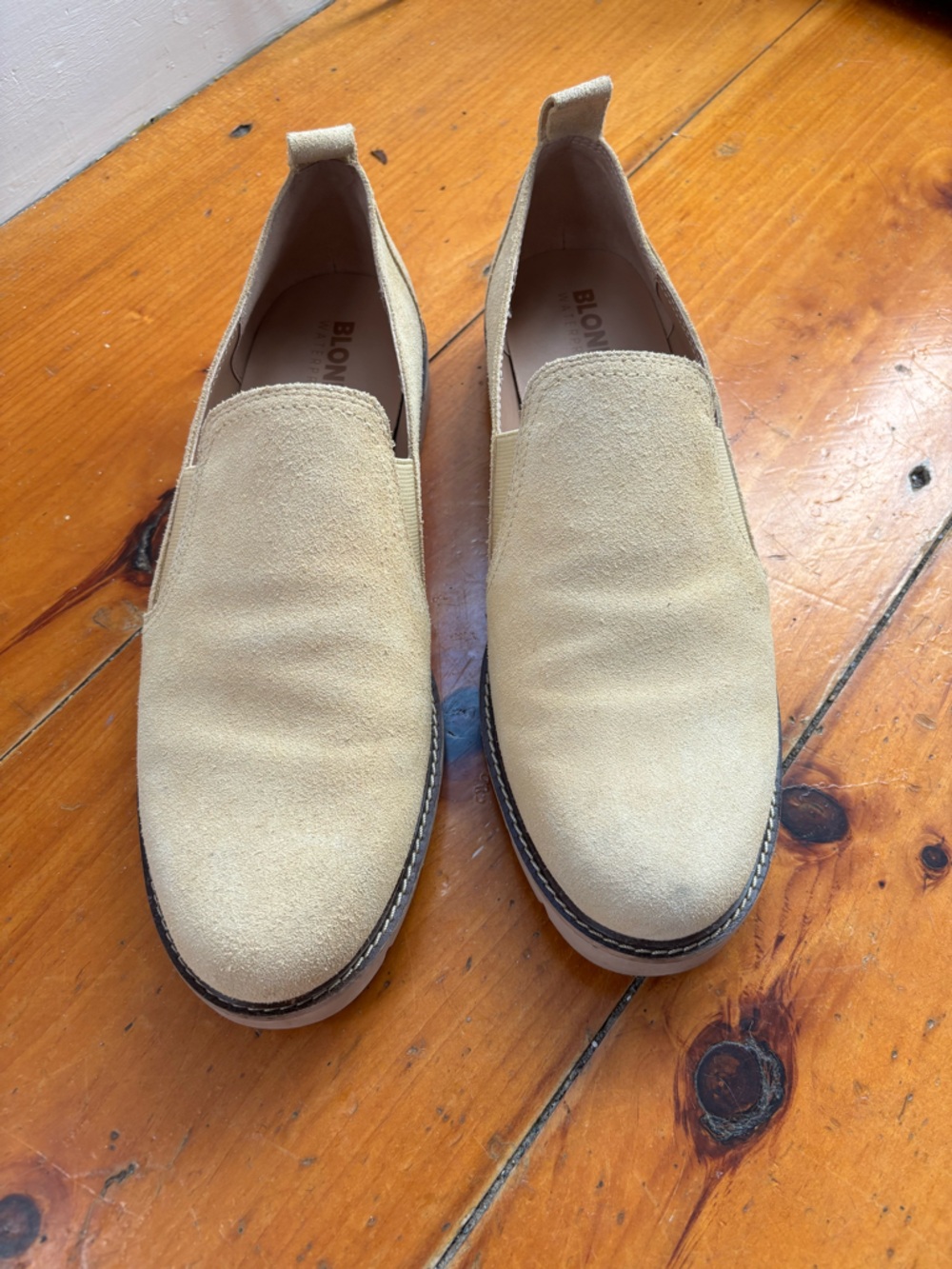 Blondo woman’s Light Tan Suede Slip-On Loafers